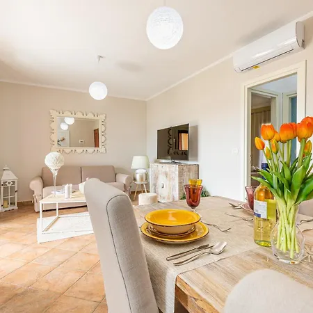 Shanti House * Olbia